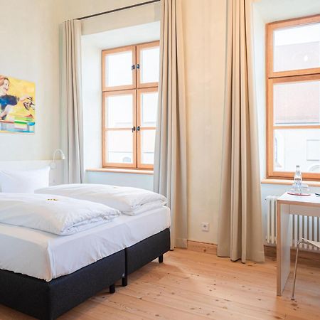 Hotel Post Berching Exterior foto
