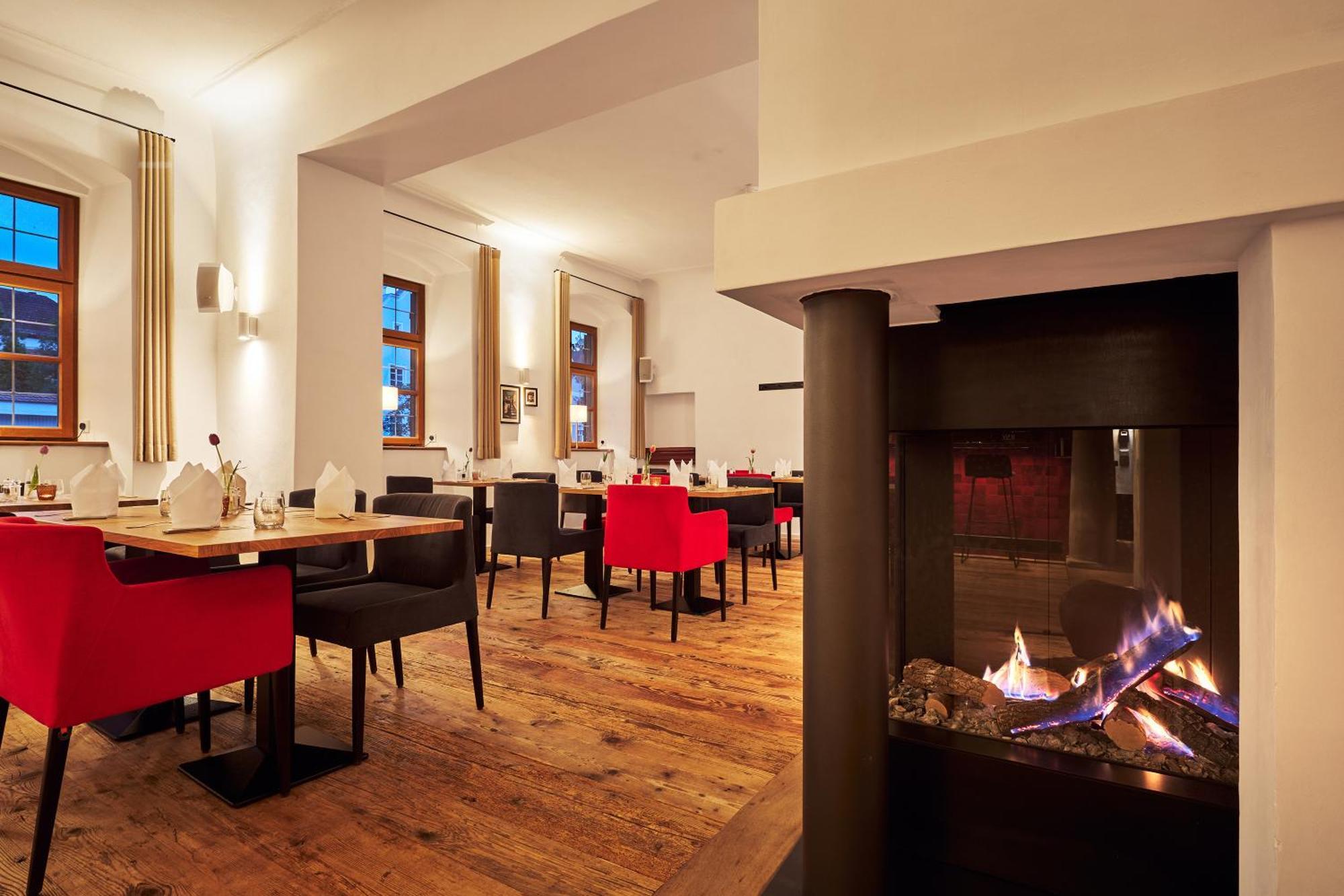 Hotel Post Berching Exterior foto